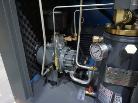 Винтовой компрессор Xeleron Z15A 8 бар